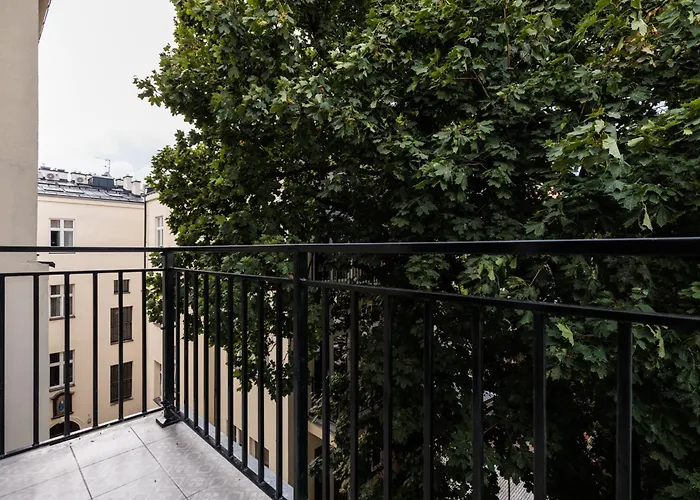 Cosy Corner - Krowoderska - By Upstairs شقة *