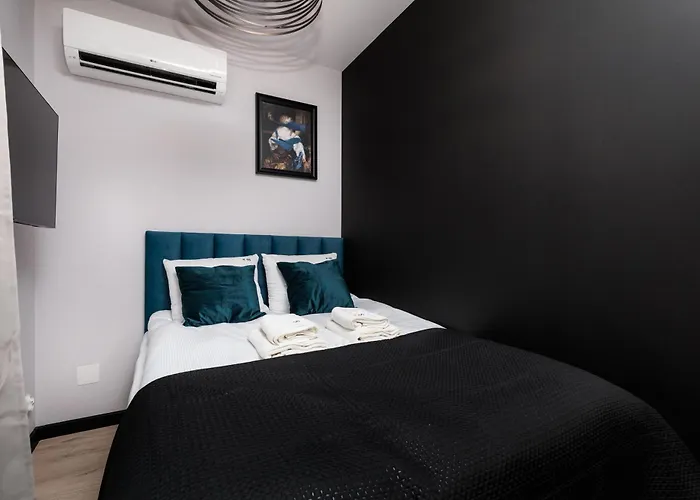 Cosy Corner - Krowoderska - By Upstairs *