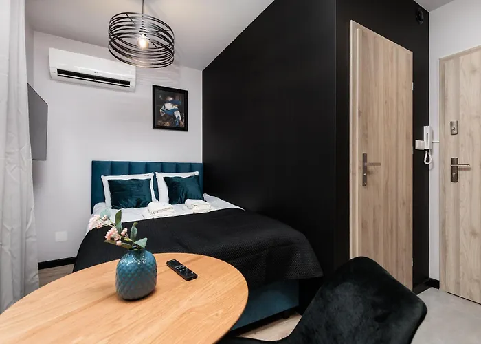 Διαμέρισμα Cosy Corner - Krowoderska - By Upstairs Krasków